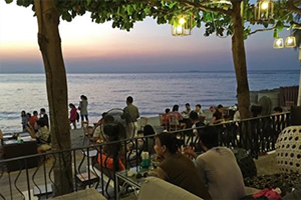 The Glass House Silver